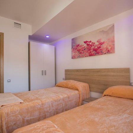 Beach, City Center And Entertainment Alicante Esterno foto