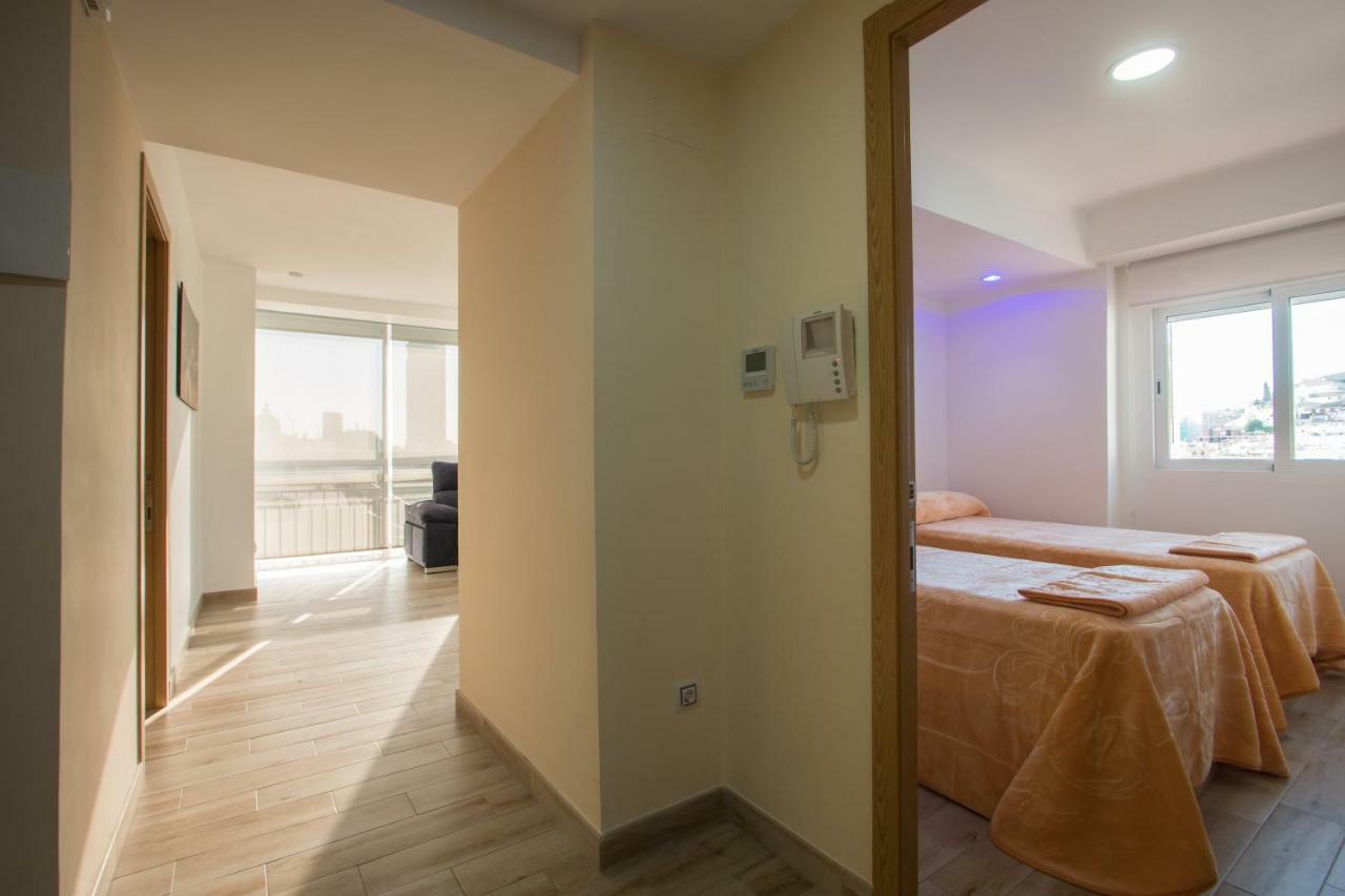 Beach, City Center And Entertainment Alicante Esterno foto