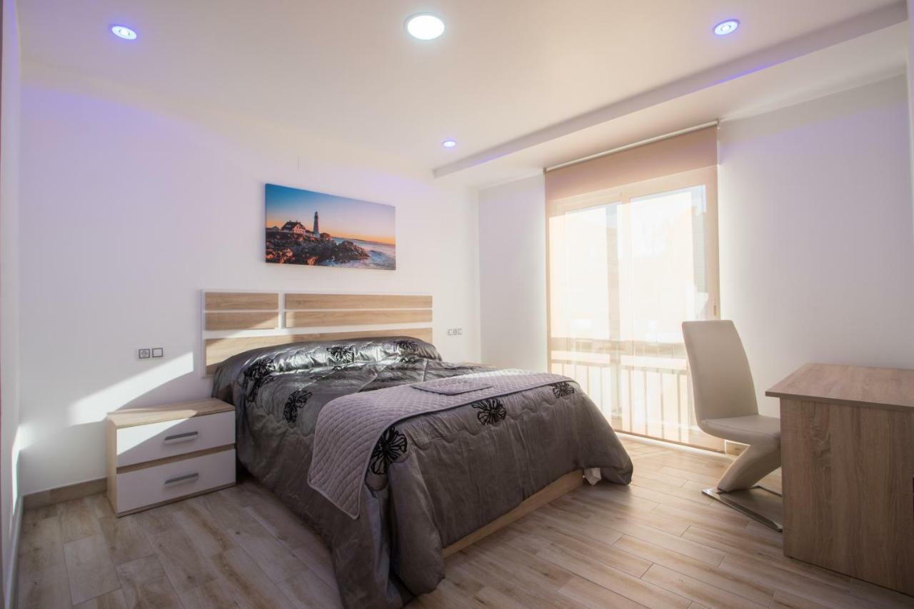 Beach, City Center And Entertainment Alicante Esterno foto