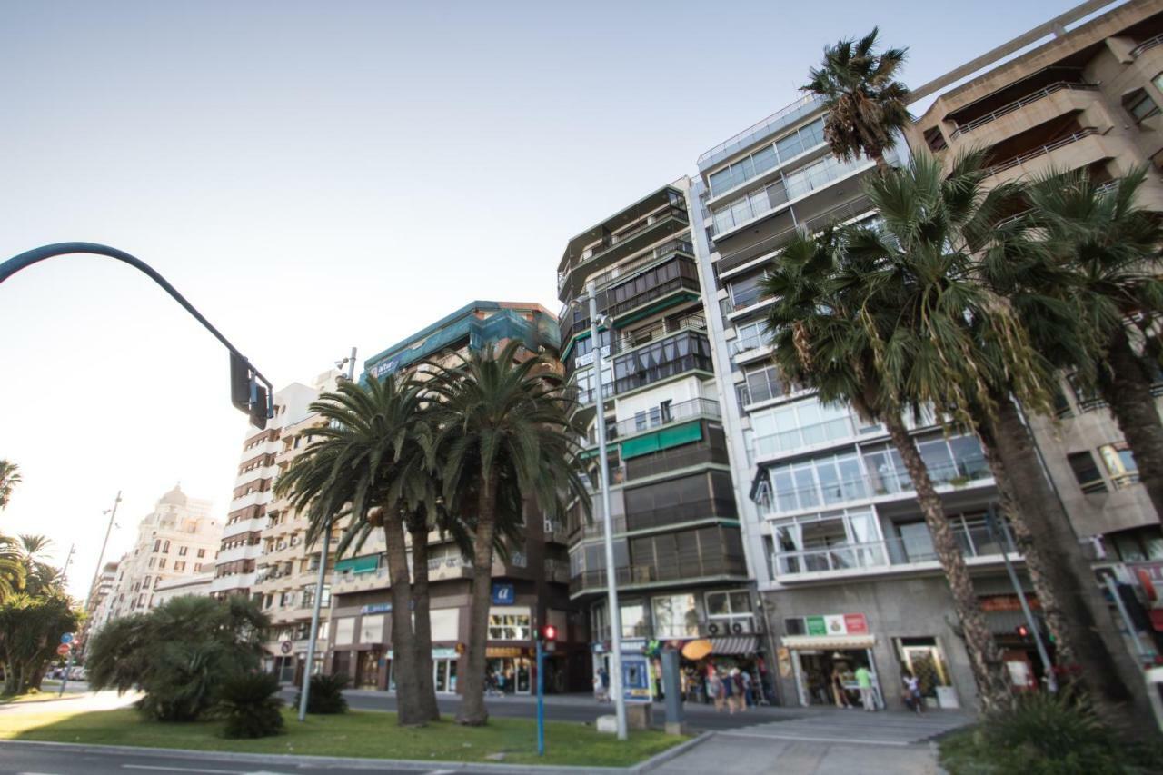 Beach, City Center And Entertainment Alicante Esterno foto