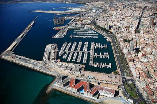 Beach, City Center And Entertainment Alicante Esterno foto