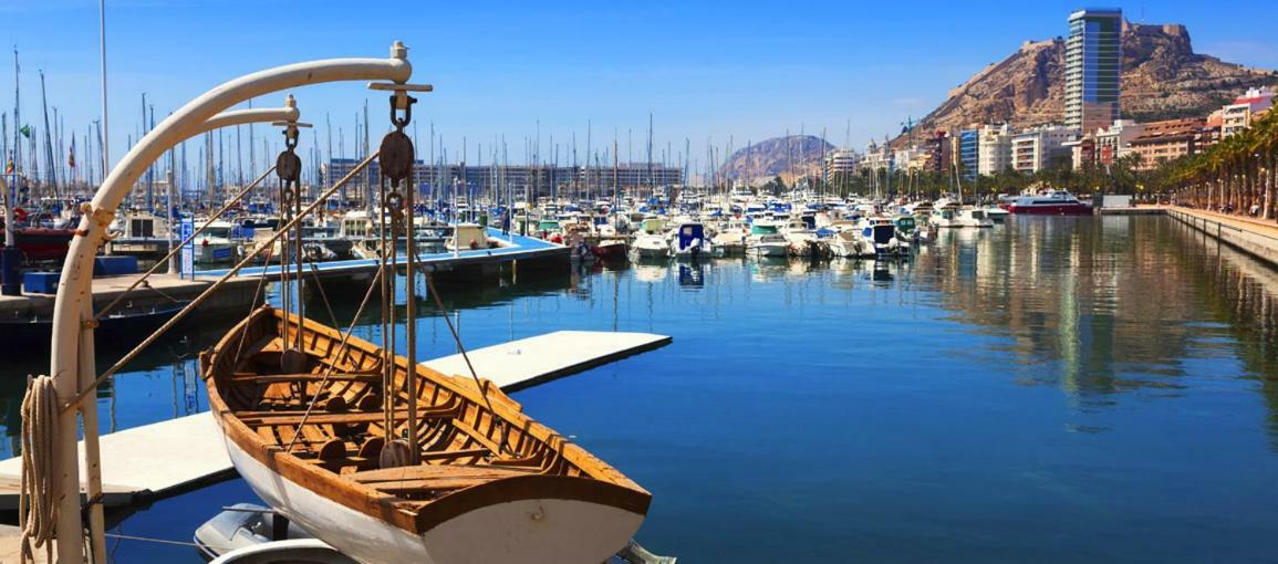 Beach, City Center And Entertainment Alicante Esterno foto