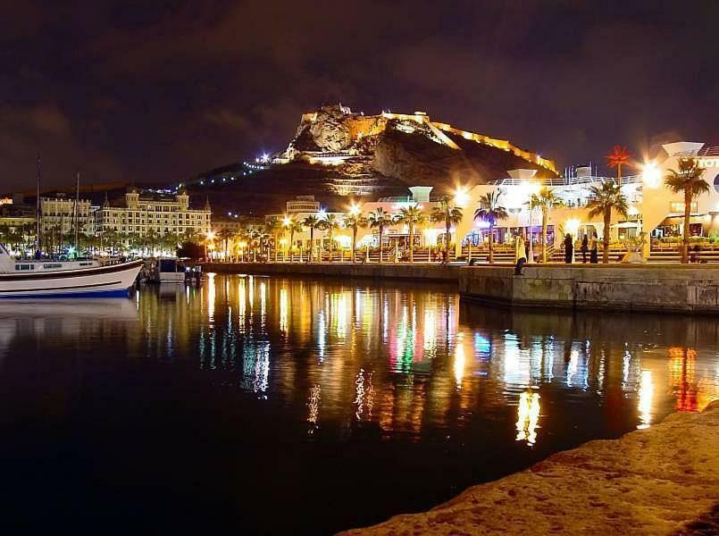 Beach, City Center And Entertainment Alicante Esterno foto